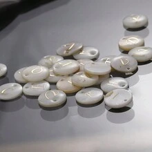 3 Peças Pingente Redondo de Concha de 15mm, 26 Peças Contas com Letra de Furo Único, Padrão de Alfabeto de A a Z, Para Fazer Colar, Pulseira, Artesanato de Joias