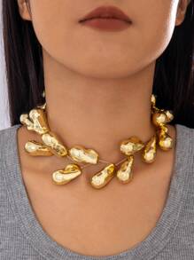 imoli 1 pièce Collier ras-du-cou plissé à goutte d'eau texturé brillant asymétrique géométrique vintage à la mode en CCB, unique, polyvalent, hip-hop, couleur dorée, cadeau de fête pour femme (collier fait main, coupé sur mesure, quantité de perles à goutte d'eau en CCB variable)