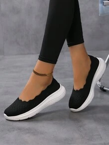 Women's Solid Color Breathable Knit Casual Flat Slip-On Comfortable Lightweight Walking Sneakers