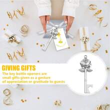 10 set apribottiglie a forma di rosa, inclusi 10 pezzi di apribottiglie a forma di rosa, 10 pezzi di scatoline per caramelle, 10 pezzi di etichette di ringraziamento e 10 pezzi di nastri, come regalo da dare agli ospiti per matrimonio e feste di compleanno