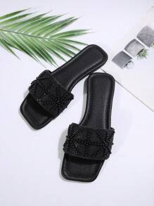 Sandal Datar Mewah Wanita, Seri Musim Semi/Panas/Autumn 2024, Ukuran Besar, Sandal Wanita Hak Rendah Anti Selip, Sepatu Liburan Pantai Rumah Tahan Air dengan Hiasan Berlian Imitasi yang Modis dan Serbaguna - Hitam - View 7
