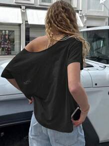 Camiseta de mujer de verano con estampado de boca, unicolor simple y casual, con hombros asimétricos y cuello oblicuo, estilo Y2K