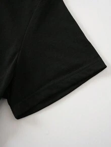 时尚黑色休闲日常印花圆领 T 恤