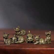 1 Mosiężna figurka kota, metalowa dekoracja retro, miniaturowa ozdoba krajobrazu