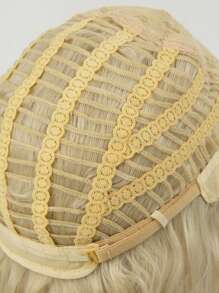 European-American Glamorous Golden Curly Long Wig, Suitable For Women, Natural Looking Soft Synthetic Hair