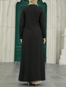 Spring And Summer New Style Muslim Women's Ice Silk Pleated Long-Sleeved High Slit Hem Dress Fashionable Solid Color Elegant Intellectual Ladies Robe