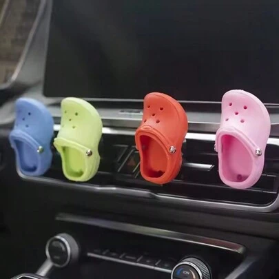 1pc/2pcs Mini Shoe Shaped Car Air Freshener Clip Set, Fits Car Air Vent, Personalized Car Interior Decor, Novelty Car Diffuser Clip With Replaceable Fragrance Pads - Multi-Pack Cute Shoe Shaped Car Air Freshener Vent Clip, Car AC Vent Clip, Car Fragrance Clip, Creative Shoe Shaped Car Accessory, Gift For Men, Women And Friends