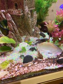 3-5毫米夜光水族箱砾石，彩色鹅卵石，适用于造景、许愿瓶、玻璃容器、鱼缸装饰（请参考图片左下角的数量）。需要光照才能发光。实际尺寸可能与图片不同，请在购买前注意。 - 彩色 - 查看 9