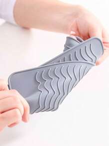Alfombrilla para herramientas de peinado, alfombrilla universal resistente al calor para plancha y tenacillas, alfombrilla de silicona resistente al calor para almacenamiento y viaje, almohadilla de aislamiento térmico para planchas, tenacillas y rizadores, protege tus herramientas de peinado con esta almohadilla de silicona antideslizante y resistente al calor para restaurantes, hoteles y comercio