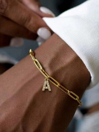 1pc Stainless Steel Disc Letter Chain Bracelet, Elegant Minimalist Unique 18K Gold Plated Zirconia Clasp 26 Letters Disc Chain Bracelet, Suitable For Couples Or Friends Gift