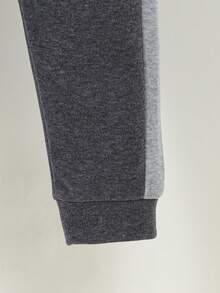 2 sztuki młodzieżowego, sportowego, casualowego, wygodnego, sportowego swetra z nadrukiem w kształcie litery "A" i kontrastowym guzikiem + spodnie w kratkę, jesień/zima