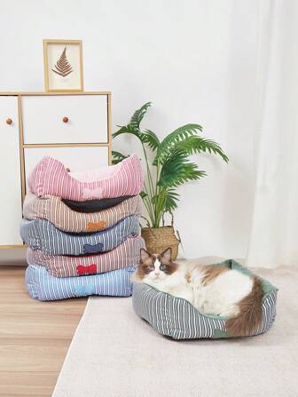 Hollypet 1 Adet Çizgili Sıcak ve Nefes Alabilen Evcil Hayvan Matı, Orta/Küçük Kediler ve Köpekler İçin Uygun, 4 Mevsim Uyku Matı