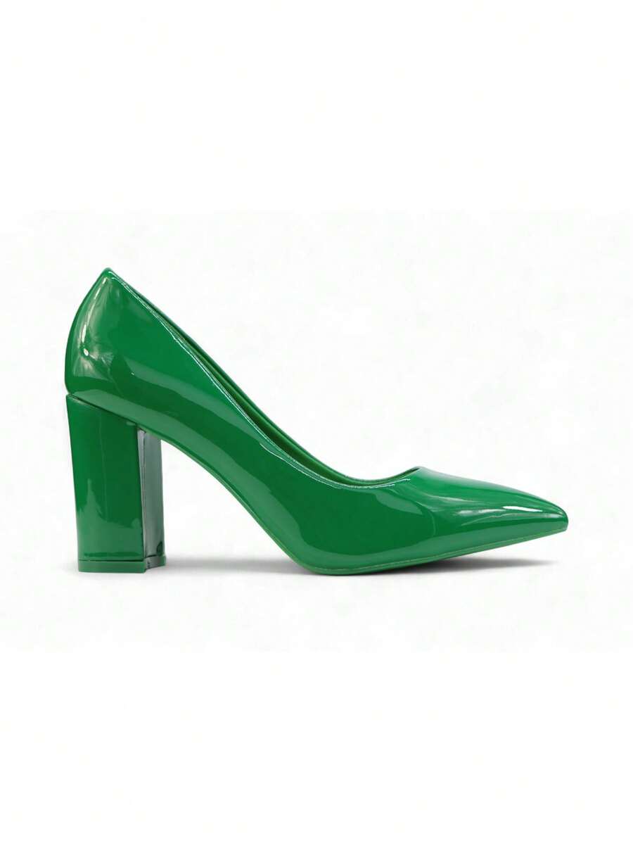 Chaussures à talons hauts Épais à bout pointu rétro classique pour le mariage, la fête, fabriquées  enrobé. Talons hauts