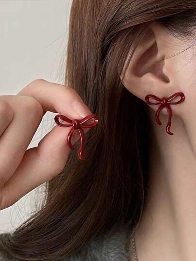 1 Paar asymmetrische Schleifenohrstecker für Frauen, modisch, luxuriös, vielseitig, hochwertig