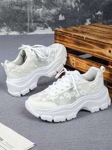 Stijlvolle en comfortabele witte platform sneakers, City-serie met sterrengaasontwerp, geschikt voor woon-werkverkeer, reizen, elegante, casual ronde neus lage multifunctionele schoenen, ideaal voor festivals en geschenken, dames