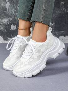 Stijlvolle en comfortabele witte platform sneakers, City-serie met sterrengaasontwerp, geschikt voor woon-werkverkeer, reizen, elegante, casual ronde neus lage multifunctionele schoenen, ideaal voor festivals en geschenken, dames