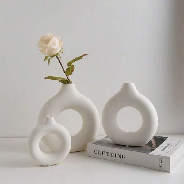 1pc Donut Shaped Vase, Plastic Material, Nordic Style, Suitable For Home Decor, Tabletop Display Gifts Birthday Graduation