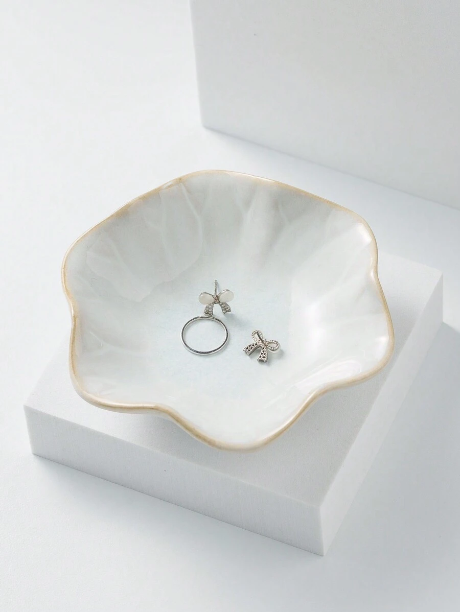 1pc Ceramic Flower Shaped Jewelry Tray, Suitable For Storing Rings, Necklaces, Bracelets, Earrings, Ceramic Display Plate, Decorative Dish For Foyer, Trinket Holder, Featuring Kiln-Fired Changing White Color - Multicolor - View 1