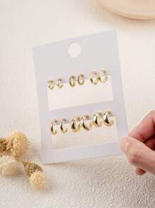 1 set Nouveaux boucles d'oreilles simples et minimalistes en forme de C, design de boucles d'oreilles pour femmes