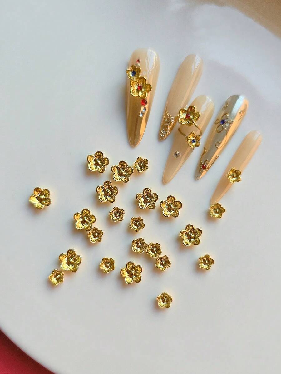 20 件金属雕刻花朵指甲饰花朵美甲用品混合尺寸金色花朵配件指甲零件适用于 DIY 女士美甲沙龙设计装饰指甲美甲宝石