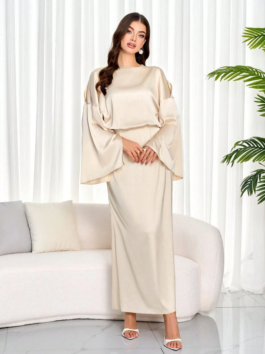 Damen Satin Maxikleid mit rückenfreiem Kragen, weiten Ärmeln und Meerjungfrauensaum in Einfarbig - Aprikosenfarben - Übersicht 1