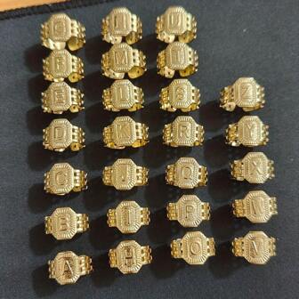 1 件复古简约高品质不锈钢 26 个英文字母链钛钢戒指，生日礼物珠宝