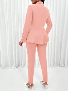 Amarilo 女士披肩领前开襟西装外套、吊带上衣和裤子三件套，适合办公室穿着