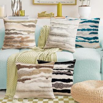 2pcs Colorblock Wavy Plush Decorative Throw Pillow Covers, Soft Touch, Suitable For Living Room, Bedroom, Office Decor