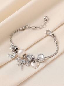 1pc Elegant Luxury Rhinestone Butterfly, Rose, Star, Moon, Heart Pendant Beaded Copper Bracelet, Suitable For Women's Party, Nightclub, Daily Wear, Valentine's Day, Birthday Gift