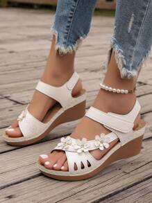 3D Floral Rhinestone Wedge Platform Sandals, Hollow Strap Hook-And-Loop Ankle Strap Vacation Casual Elegant Stitching Women Shoes, Spring/Summer