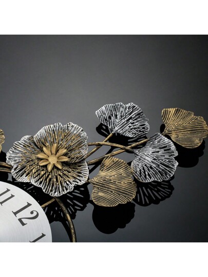 1pc Metallic Zilver Ginkgo Leaf Wand Clock, Vintage Noiseless Time Piece, Bedroom, Home Office, Room, Yoga Studio, Bathroom, Crafts, Ho warming,Home ,Room Birthday Graduation Klok Bedroom Dormitory Back To School view 11