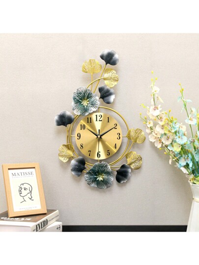 1pc Metallic Zilver Ginkgo Leaf Wand Clock, Vintage Noiseless Time Piece, Bedroom, Home Office, Room, Yoga Studio, Bathroom, Crafts, Ho warming,Home ,Room Birthday Graduation Klok Bedroom Dormitory Back To School view 2