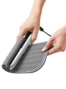 Alfombrilla para herramientas de peinado, alfombrilla universal resistente al calor para plancha y tenacillas, alfombrilla de silicona resistente al calor para almacenamiento y viaje, almohadilla de aislamiento térmico para planchas, tenacillas y rizadores, protege tus herramientas de peinado con esta almohadilla de silicona antideslizante y resistente al calor para restaurantes, hoteles y comercio