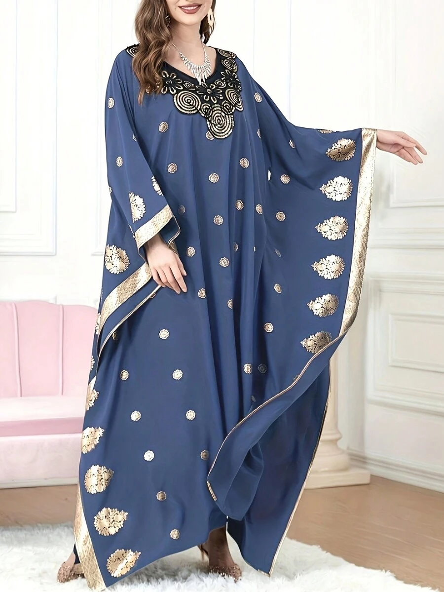 Elegant Solid-Color Turkish Lace Robe, V-Neck Long Sleeve Women Kaftan Gowns, Arabic Abaya - Navy Blue - View 1