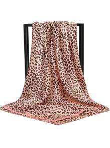 1 pieza Pañuelo de mujer con estampado clásico de leopardo, suave y cómodo, amigable con la piel, pañuelo para el cuello casual para protección solar, ideal para estilizar, 90*90cm