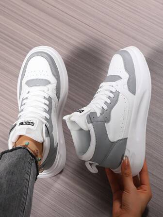 Women's New Versatile High-Top Sporty Trainers Shoes ,All-Season Casual Sports Shoes, White Color Slip-Resistant Lightweight Sneakers, Thick Platform Sneakers, Round Toe Lace-Up Women's Shoes, For Party, Daily Wear