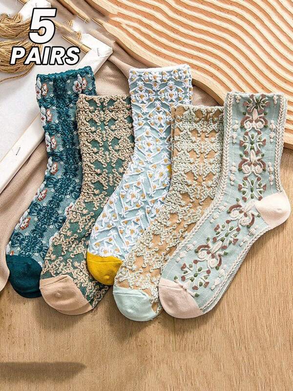 5 Pairs/Pack Women's Mid-Calf Retro Twist Striped Plaid Spring, Autumn And Winter Breathable Harajuku Wind Mid-Calf Socks