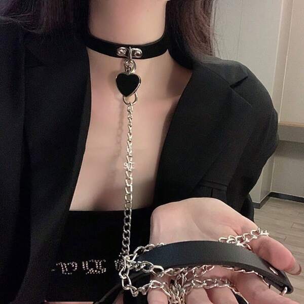 2 pièces/ensemble Collier ras-du-cou style punk rock avec pendentif cœur en faux + corde de traction pour femmes, cadeau de formation de relation intime pour couple