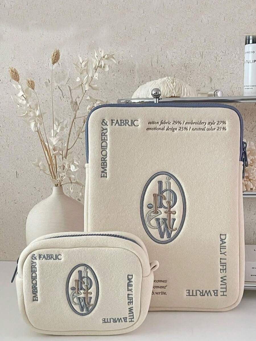 1 件带软壳的涤纶笔记本电脑内胆包,专业笔记本电脑和平板电脑包,带有卷边、蝴蝶结和线条图案设计,有 11 英寸、13 英寸和 15 英寸可选,轻巧时尚的教室笔记本电脑包、教室包、教师储物包、教室整理包 - 米色 - 查看 1