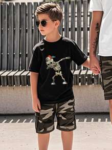 Camiseta de manga corta con estampado de esqueleto en pose de moda para niño preadolescente, adecuada para niños de 7 a 14 años