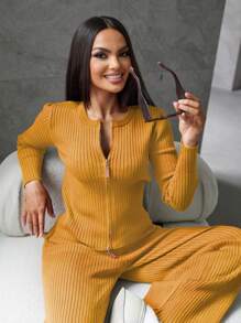 Women's Casual Knit Two-Piece Set: Cable Pattern Zip-Up Sweater & Straight-Leg Pants - Soft Viscose Blend, Long Sleeve, Round Neck