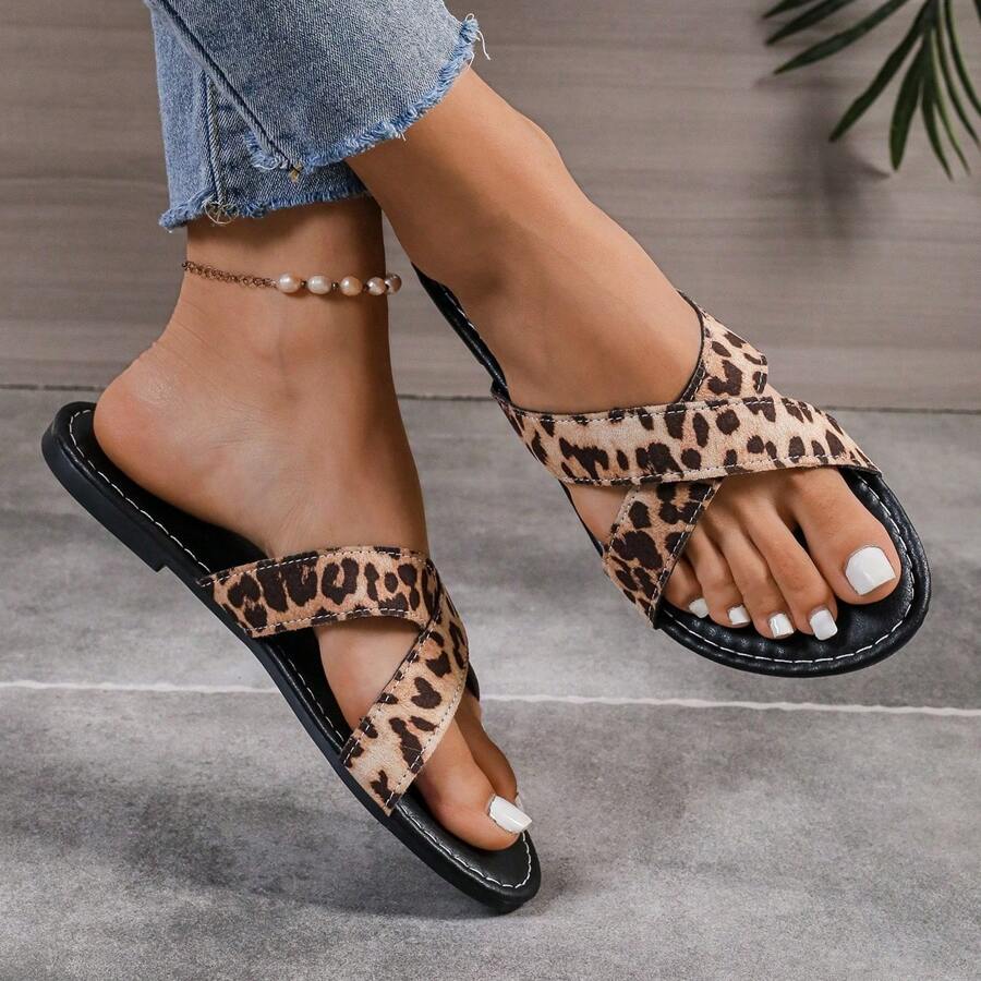 2025 Summer New Women Flat Sandals, Casual Lightweight Slippers, Leopard Print Criss-Cross Slides, Comfortable Versatile Beach Shoes