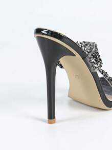 Mules de tacón de aguja con dos bandas de strass negro, punta cuadrada y brillo, tacón alto de 4.4 pulgadas, sandalias deslizantes para fiesta nocturna - Negro - Ver 8