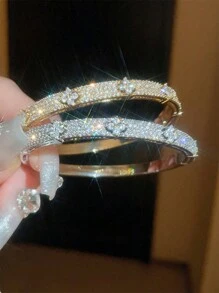 1pc Exquisite Four-Leaf Flower Inlaid Cubic Zirconia Bracelet, Fashion Jewelry Bangle For Women, Daily Wear And Party, Perfect Gift Choice To Show Elegance And Charm Valentines,Mom,Mother,Mother's Day,Gift - Four-leaf Flower Full Zirconium Bracelet - View 2