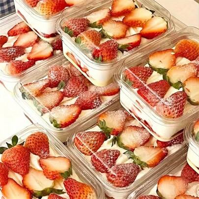 50 个装透明水果和甜点容器带盖 - 防漏、密封、轻便、保鲜盒 - 非常适合圣诞节、新年和派对用品，无需电力或电池