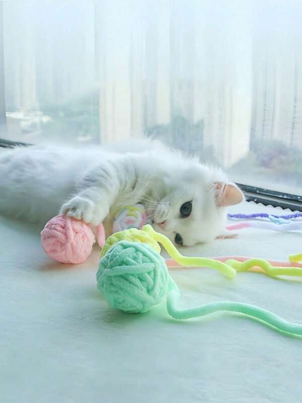 1pc/2pcs/3pcs Interactive Woolen Cat Yarn Ball - Fun Pet Play And Scratching Toy For Winter - Durable And Chew-Resistant Pet Supplies.Mother's Day