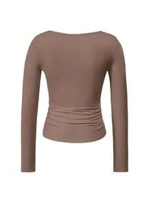 Vaiaye 女士春夏 Y2K 方领长袖修身 T 恤，纯色性感上衣，适合情人节休闲穿着 - 摩卡棕 - 查看 4