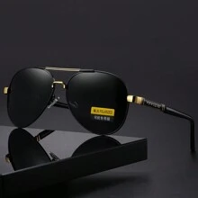 Polarized Oversized Driving Fishing Glasses With Case Fashion Glasses For Women,Shades For Ladies,Fall Winter Outfits,Beach Accessories,Vintage Retro Y2k Basics Eyeglasses,Business Casual Gifts,Perfect For Everyday Wear,Seaside,Beach,Vacation,Walking,Shopping,Driving,Street Photos For Summer Beach Vacation,Outdoor,Travel