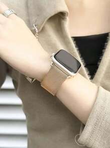 New Milanese Stainless Steel Ring-Shaped Magnetic Watch Strap Metal Magnetic Watch Strap Ultra1/2 Is Unisex And Suitable For 45/49/38/40/41/42/44mm. It Is Compatible With Watch Series 1/2/3/4/5/6/7/8/Se. It Is Breathable, Lightweight, Non-Stuffy, Non-Irritating, And Non-Falling Off. The Entire Watch Series Can Be Used With S9 And S10 Sports And Home Waterproof Watch Straps