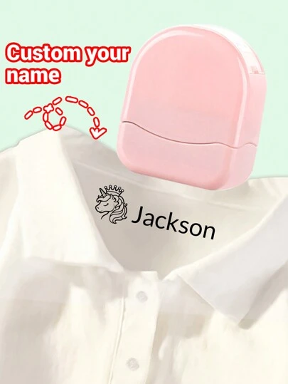 ختم توقيع اسم مخصص قطعة واحدة، لوازم العودة إلى المدرسة، ختم اسم بنمط كرتوني مخصص، ختم اسم ذاتي الحبر المخصص بنمط كرتوني DIY، أختام لتوقيع الاسم، ختم اسم للملابس مقاوم للماء